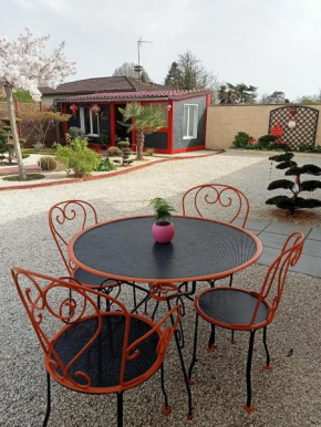 une pause quelque part au jardin des érables et des niwakis
